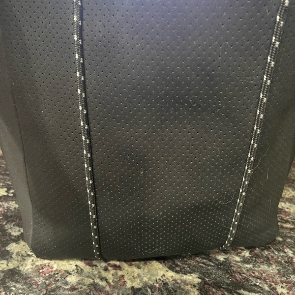 Victorias Secret Pink neoprene tote bag - Picture 5 of 7